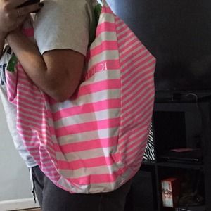 Victoria secret beach bag