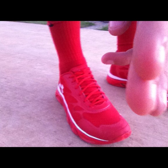 Under armor spines