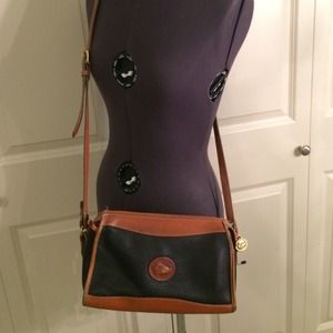 Dooney & Bourke Shoulder Purse