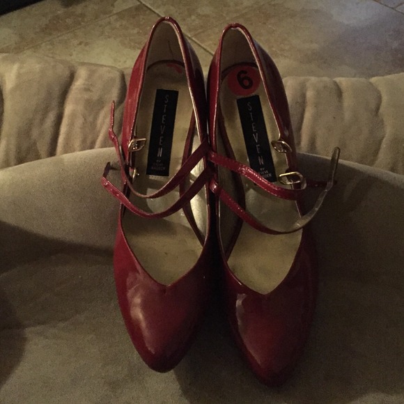 Steve Madden Mary Janes