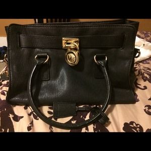 Authentic Michael Kors Hamilton bag
