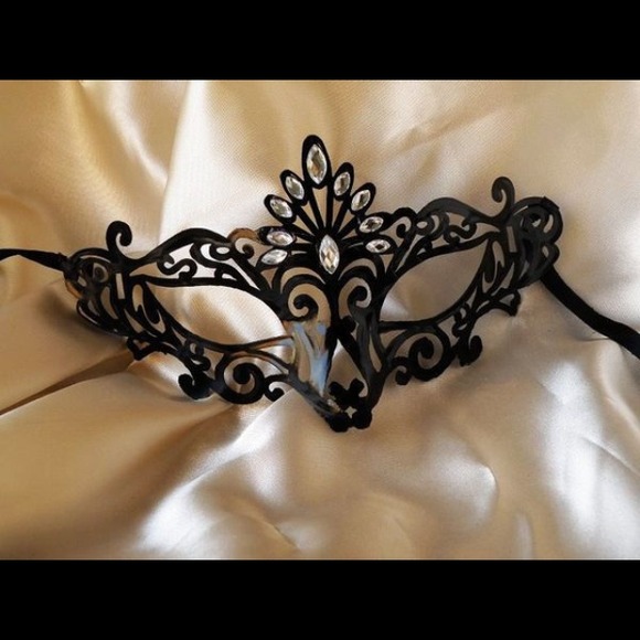 Accessories - Masquerade Mask