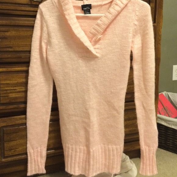 Long sleeve light pink sweater - Picture 1 of 1