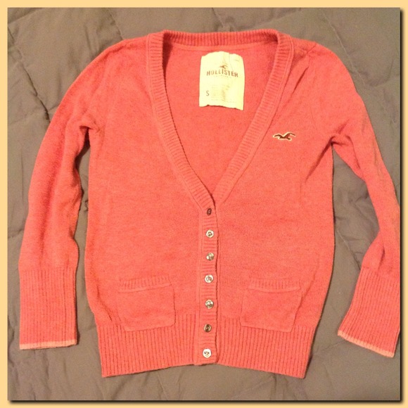 Pink Hollister Cropped Cardigan - Picture 2 of 4