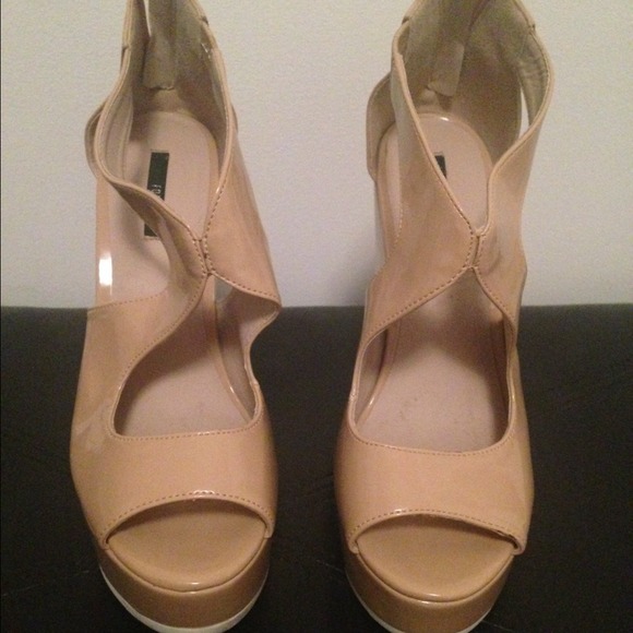 Nude wedges - Picture 1 of 3