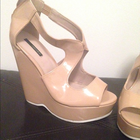 Nude wedges - Picture 2 of 3