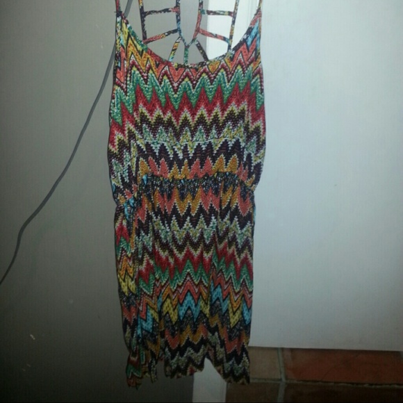 👡👡👡Brand new with tag rue21 dress 👚👚👚 - Picture 2 of 3