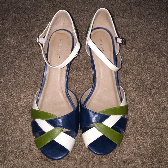 Nine West Peep Toe Heels Nityaff size 9.5M