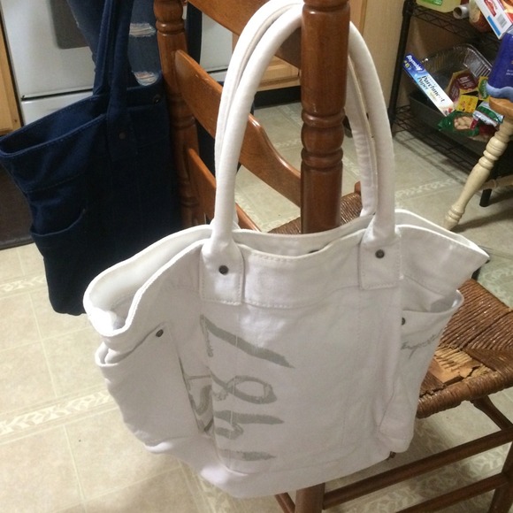 Blue and White canvas handbags - Picture 3 of 4