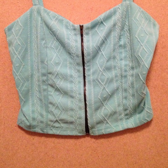 Teal zip up crop top - Picture 2 of 3