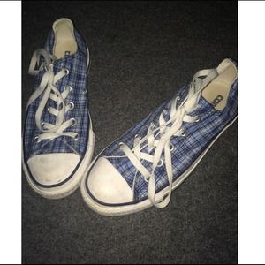 REDUCED PRICE Blue plaid low top Converse