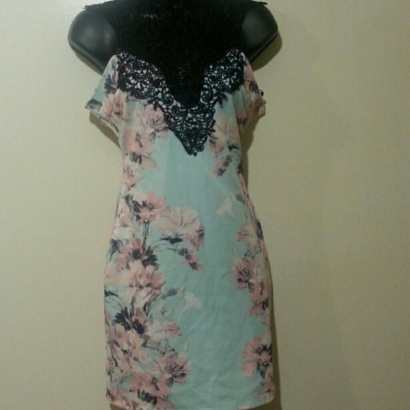 🍒BOGO 50%💜HP💜Arden B Floral & Lace - Picture 2 of 4