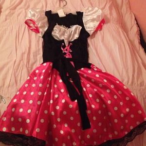 Girls Minnie Mouse costume