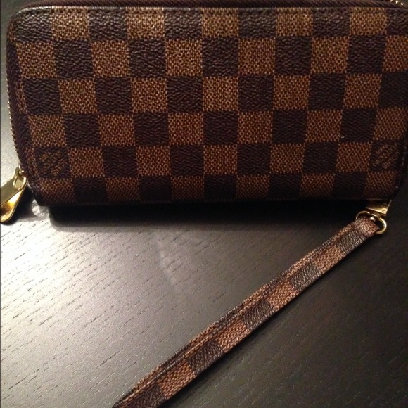 Brown Louis  Vuitton wallet just $10