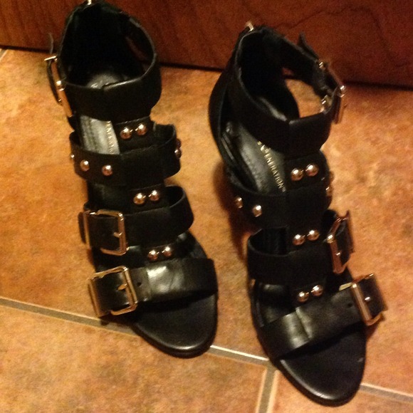 BCBG leather strap heels