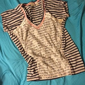 NWOT Daytrip lace top