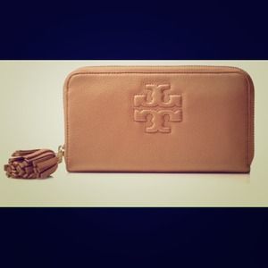 Tory Burch Thea Zip Around Wallet