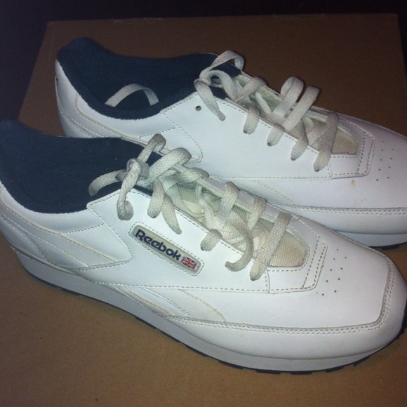 Reebok Conquest Sneakers