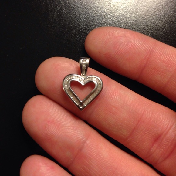 Heart pendent-ZALES - Picture 3 of 3