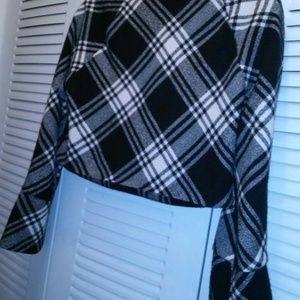 Elegant black and white blazer