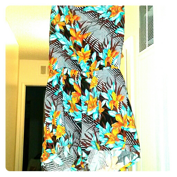 😍😍GORGEOUS HAWAIIAN ROMPER😍😍