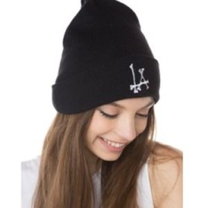 LA beanie
