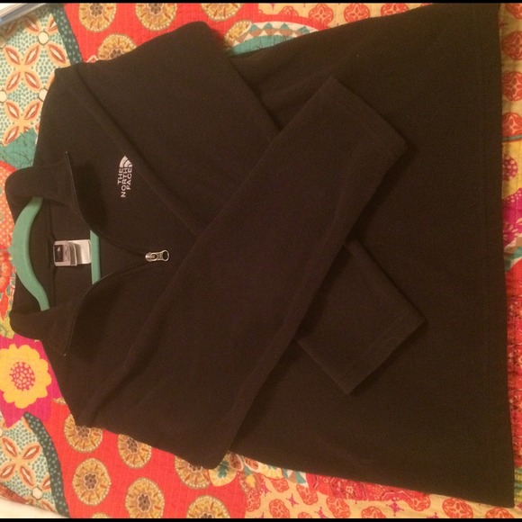Kids North Face half zip fleece pullover