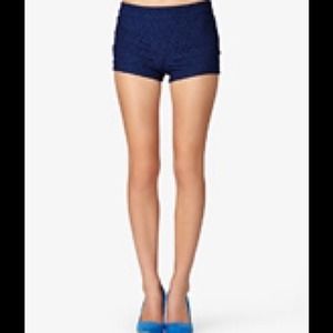 Flash sale!!! Lace shorts with zipper on the side
