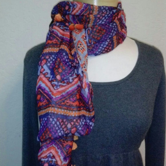 Infinity Scarf - Picture 2 of 4