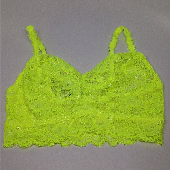 Cosabella Never Say Never Sweetie Lace Bra Size M