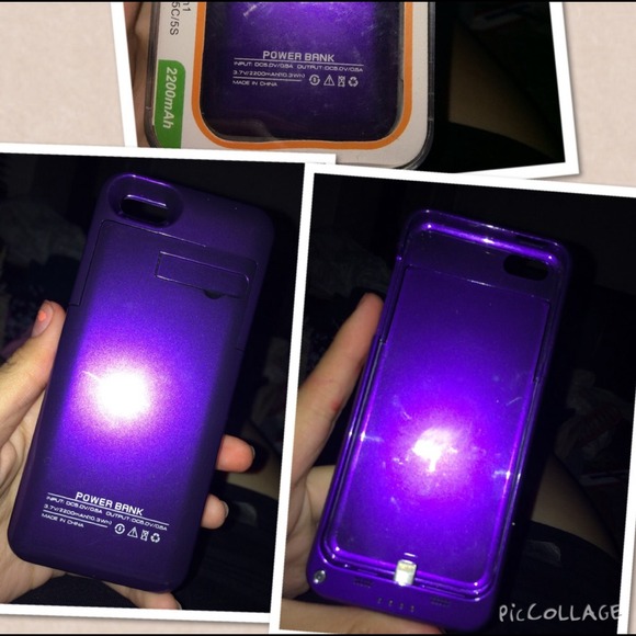 Charging case