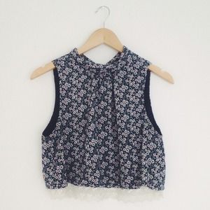 Floral Tie-Neck Crop