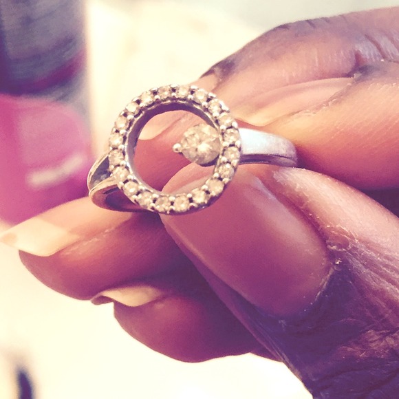 Diamond ring