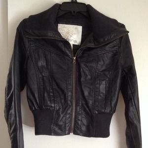 Arden B Jacket (black)