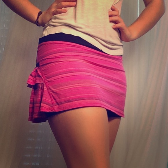 Lululemon running skirt