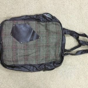 Volcom book bag. Perfect for fall!!