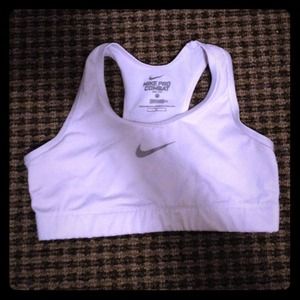 Nike Pro Sports Bra