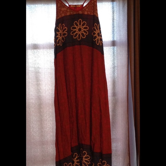 MAXI DRESS
