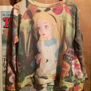 Alice in Wonderland Sweater / Crewneck - Forever21