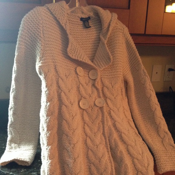 BCBG sweater