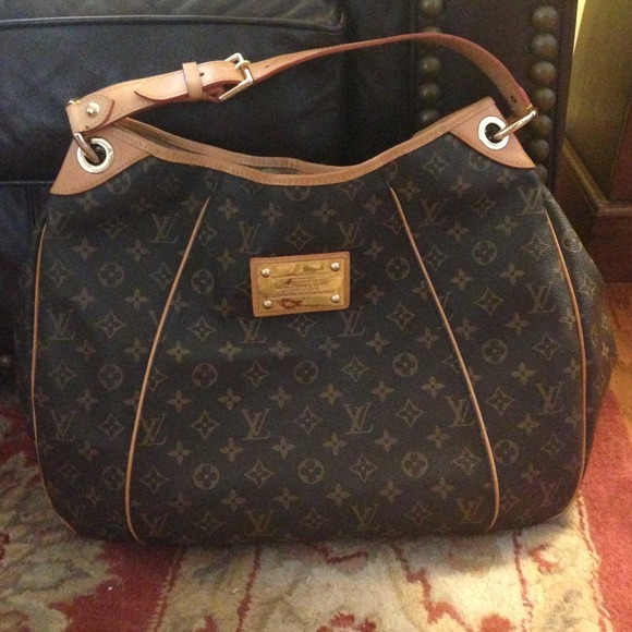 Used inspired tote