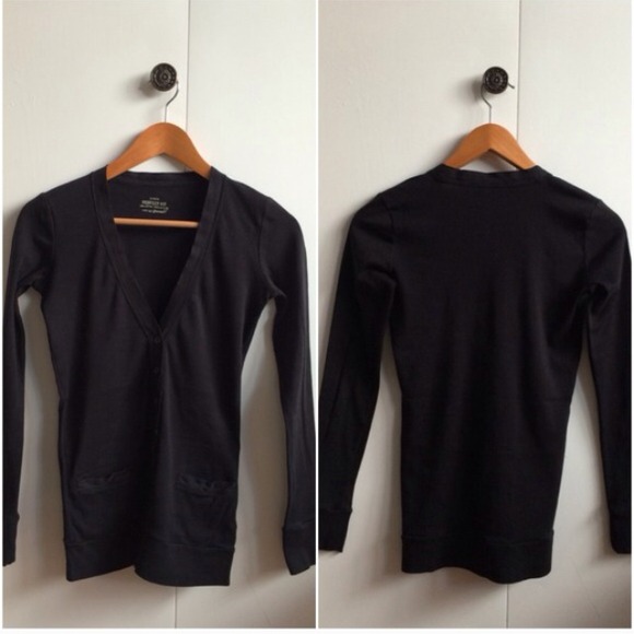 Black&grey J.Crew Cardigan. 2/33