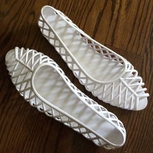 SOLD American Apparel Flat Lattice Jelly Sandal -