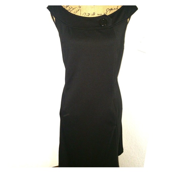 💥sold in bundle💥The Jackie O Dress.