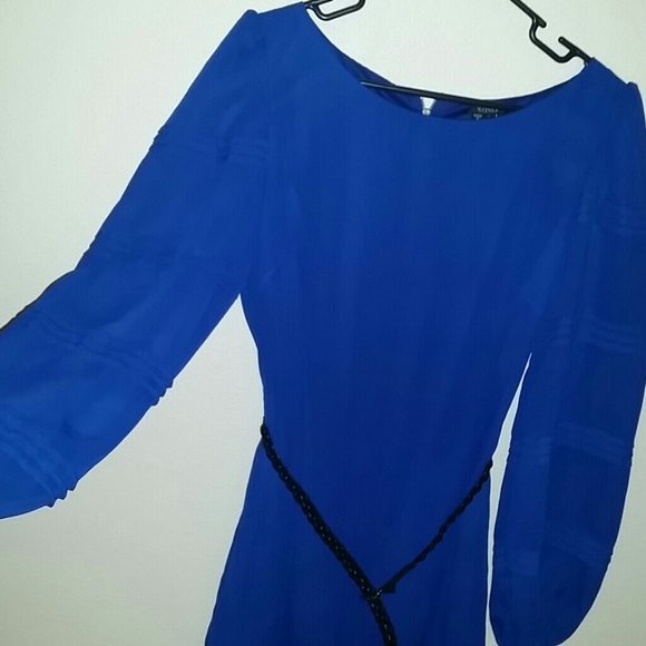 Sheer bell sleeve dress with belt