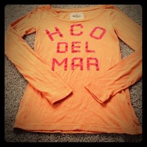 Hollister long sleeve shirt!!