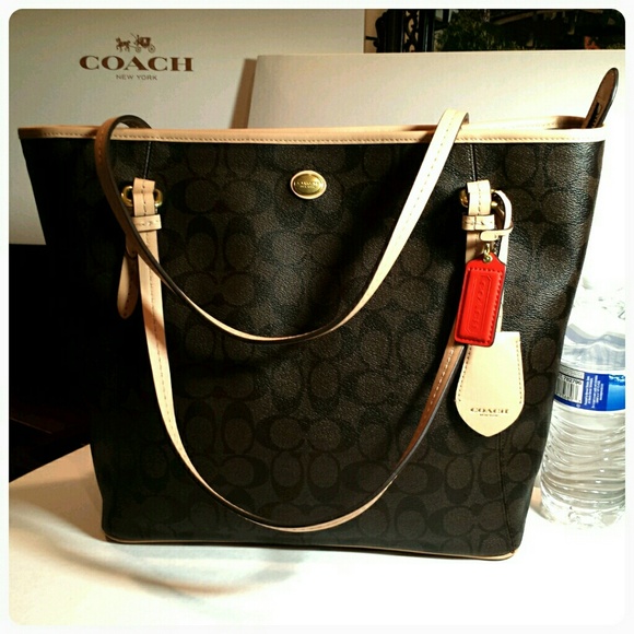 Coach Handbags - New Coach signature leather tote brown Final Price