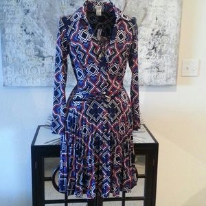 CACHE NWT TRENDY  DRESS