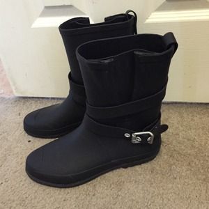 Black rain boots
