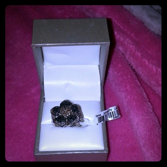 beautiful flower  ring 07